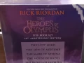 the-heroes-of-olympus-box-set-paperback-edition-big-2