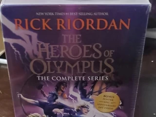The heroes of Olympus box set paperback edition