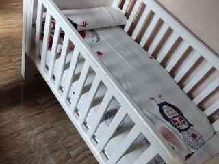 بيع سرير اطفال (بيبي)