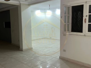 شقة للايجار 170 م -كفر عبده-شارع سكينة