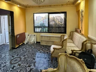 شقة للايجار 110م-فلمنج -خطوات من شارع ابو قير و الترام
