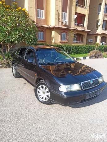 skoda-a4-fbryka-llbyaa-big-0