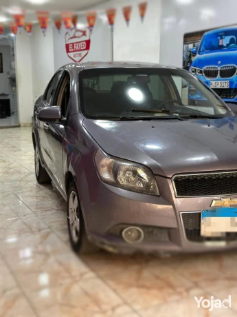 chevolet-aveo-2015-big-1