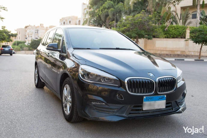 bmw218i-2020-fabrica-llbyaa-lthrof-alsfr-fkt-big-3