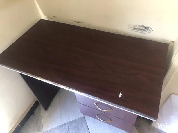 wooden-desk-big-0