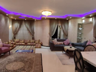 شقه لقطه للبيع بالمهندسين ميدان لبنان