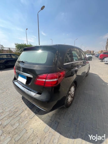 mercedes-b180-big-5