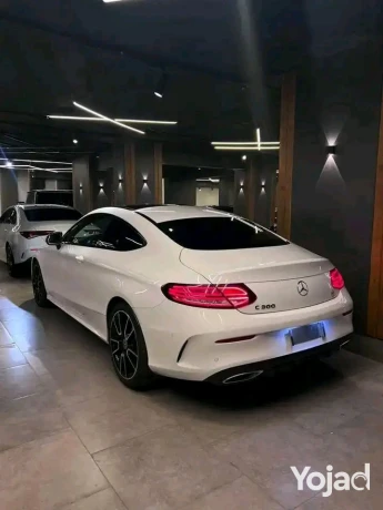 mercedes-c300-coupe-big-3