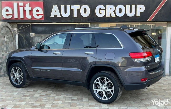 jeep-grand-cherokee-limited-2021-big-3