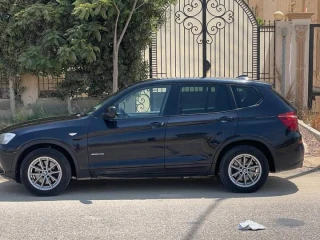 عربية استخدام بيتي جداا للبيع Bmw x3 .... 2000cc