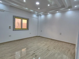 شقة 205م بالشيخ زايد للبيع سوبر لوكس