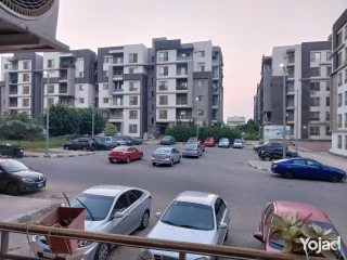 شقه للبيع. دار مصر الشروق