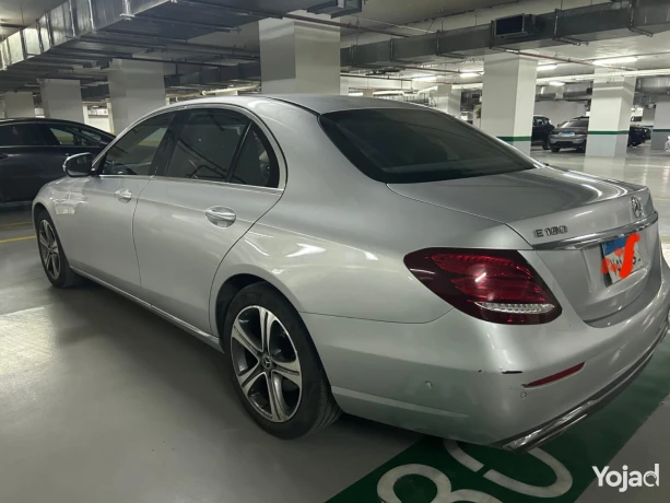 mercedes-e180-2019-big-4