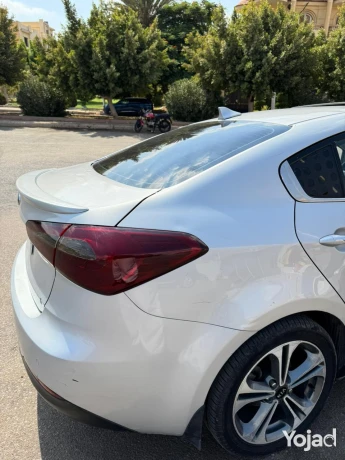 kia-k3-2017-big-14