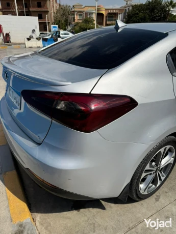 kia-k3-2017-big-0
