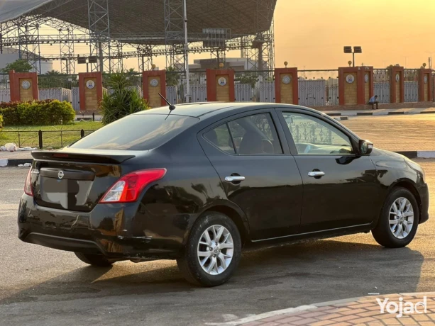 nissan-sunny-2020-big-4