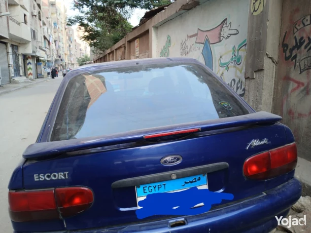 ford-askort-99-llbyaa-big-0