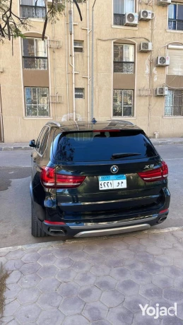 lsraah-albyaa-mn-almalk-mbaaashrrh-bmw-x5-2016-factory-cond-big-7