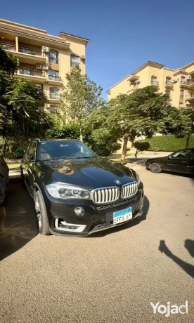 lsraah-albyaa-mn-almalk-mbaaashrrh-bmw-x5-2016-factory-cond-big-1