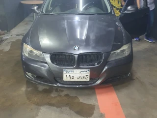 Bmw 318i 2012 للبيع