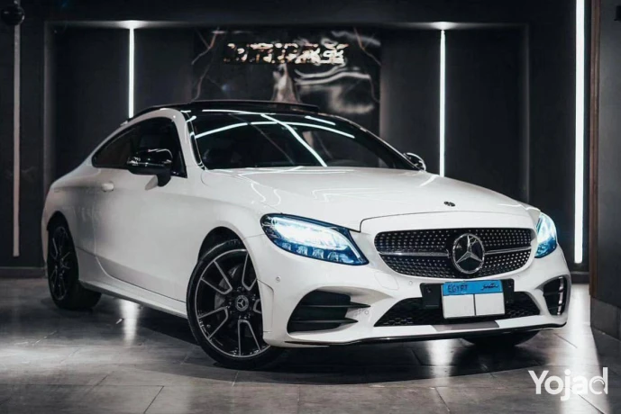 mercedes-c300-coupe-amg-2020-big-7