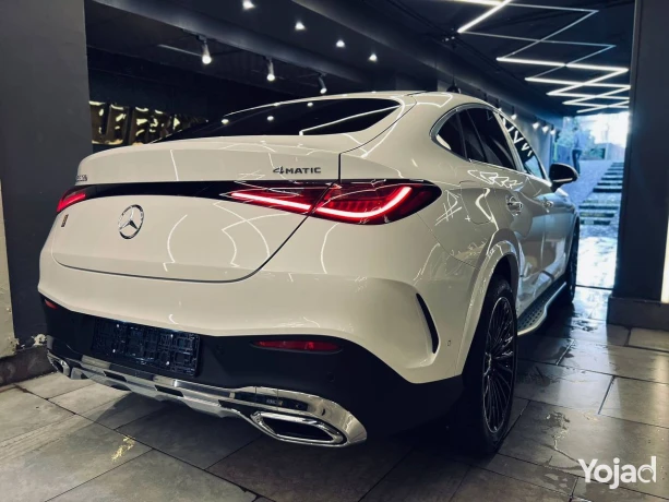 mercedes-benz-glc-300-amg-2025-big-10