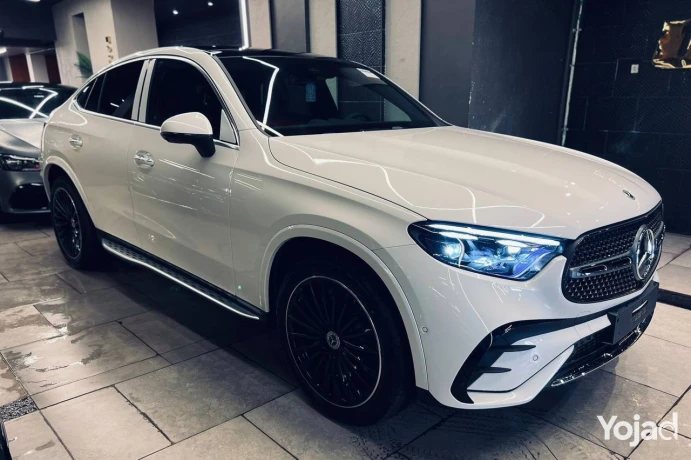 mercedes-benz-glc-300-amg-2025-big-2