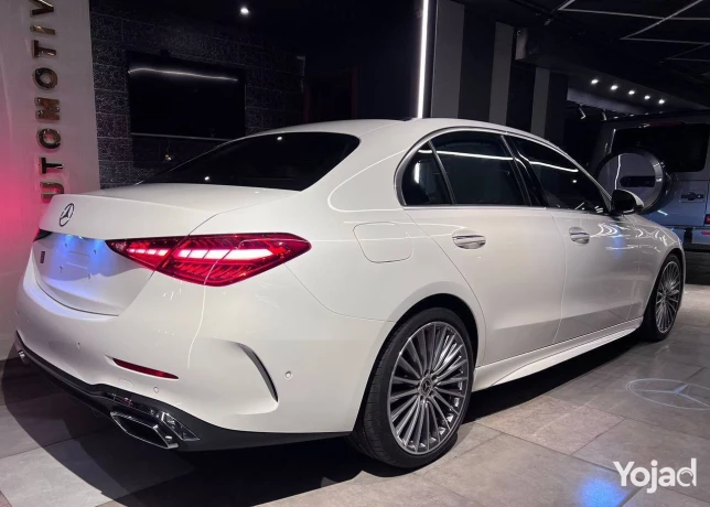 mercedes-benz-c200-big-3