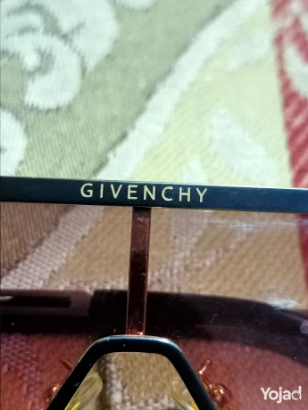 ntharh-gyfnshy-givenchy-aslyh-big-1