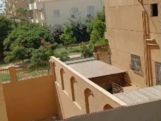 شقه للبيع بالحي التاني شرق