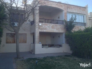 Villa For Sale In Marina 5