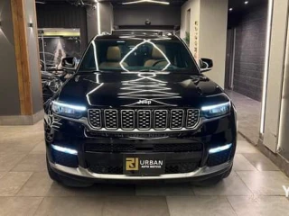 Jeep grand Cherokee model 2022