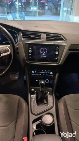 volks-tiguan-big-14