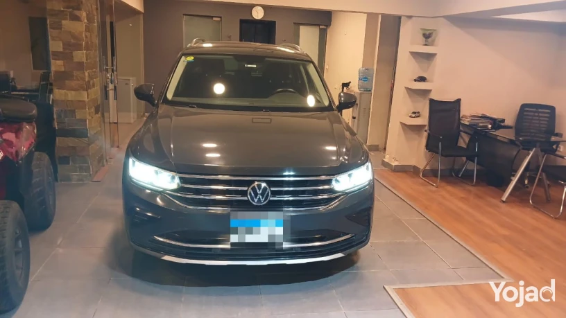 volks-tiguan-big-0