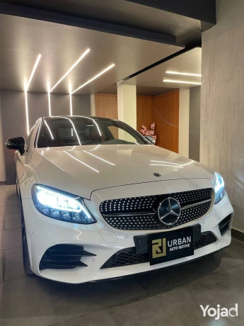 mercedes-c300-coupe-big-0