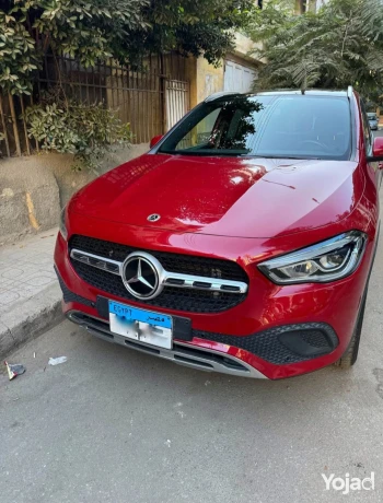 mercedes-gla-200-big-1