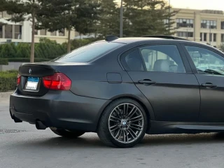 330i/بي ام