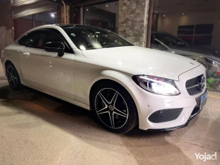 مرسيدس كوبيه C180 فابريكه عداد ١٧ الف فقط AMG