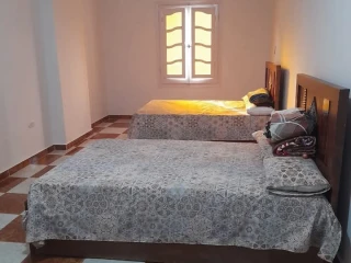 شقة للايجار بالمندرة ش النبوي المهندس بجانب بنزينة توتال