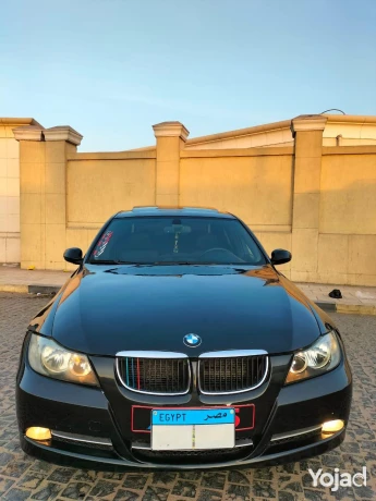 bmw-320i-2008-big-0