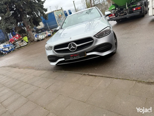 mercedes-c180-model-2024-big-3