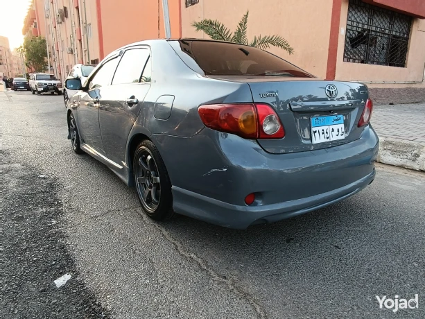 toyota-korola-2008-gnob-big-1