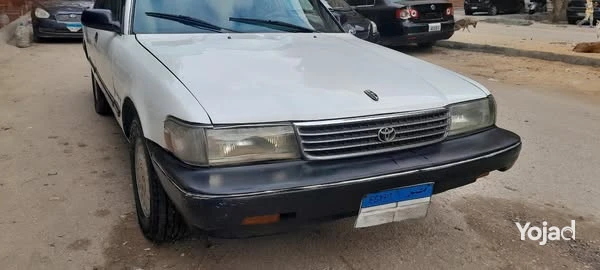 toyota-cressida-toyota-krsyda-big-9