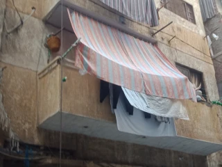 بيت مكون من 3 طوابق