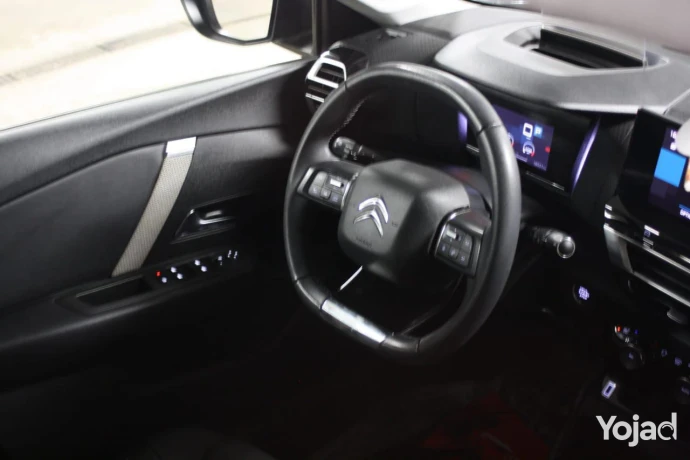 citroen-c4-2023-big-0