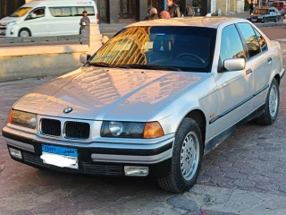 بي ام دبليو ٣١٦ BMW E36