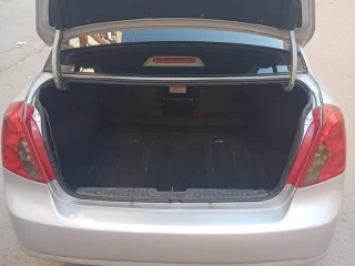 دايو لاسيتى 2006 اعلى فئه فتحه سقف بحاله الفبريكا