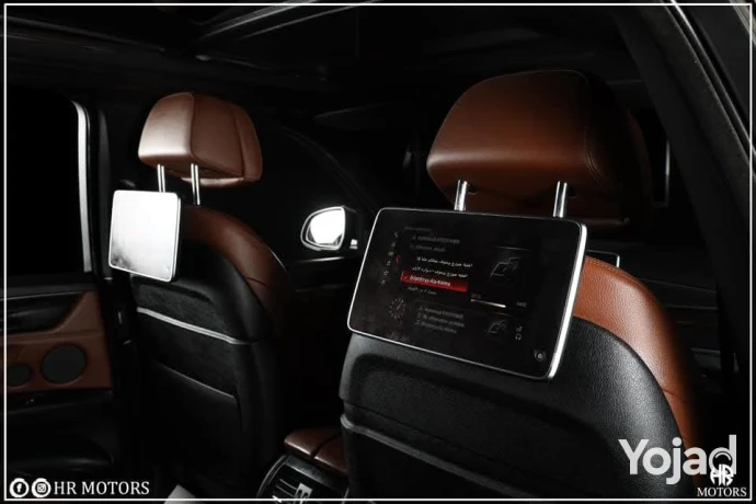 bmw-x5-2018-big-13