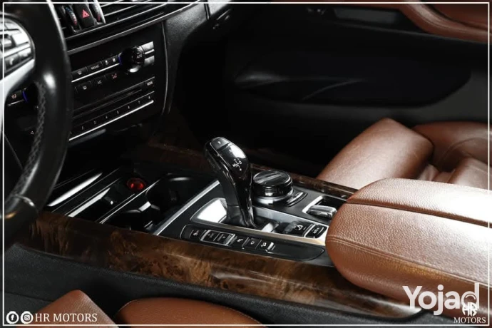 bmw-x5-2018-big-11