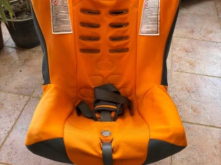 Chicco car seat - stage 2